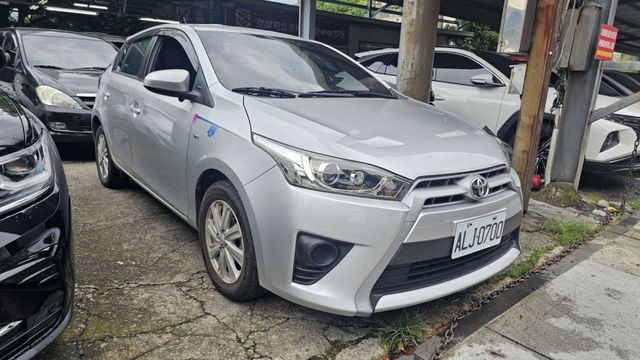 YARIS  第3張相片