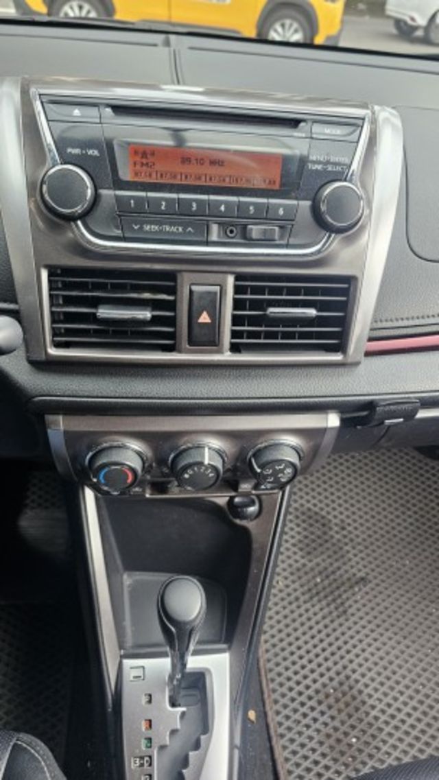 YARIS  第10張相片