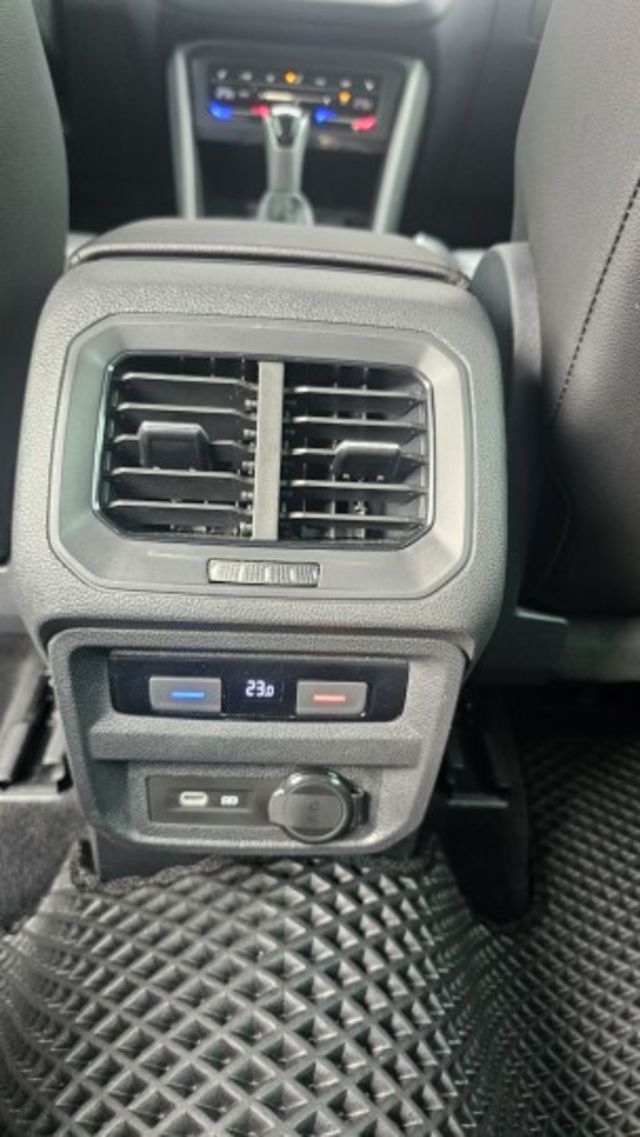 TIGUAN  第9張相片
