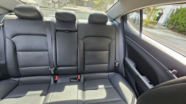 SUPER ELANTRA  第15張相片