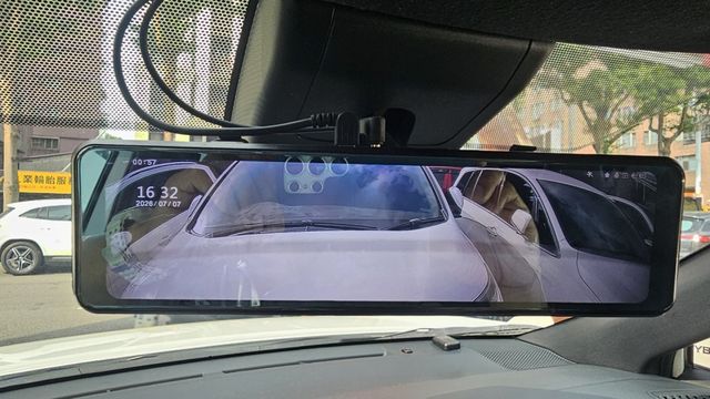 COROLLA CROSS  第12張相片
