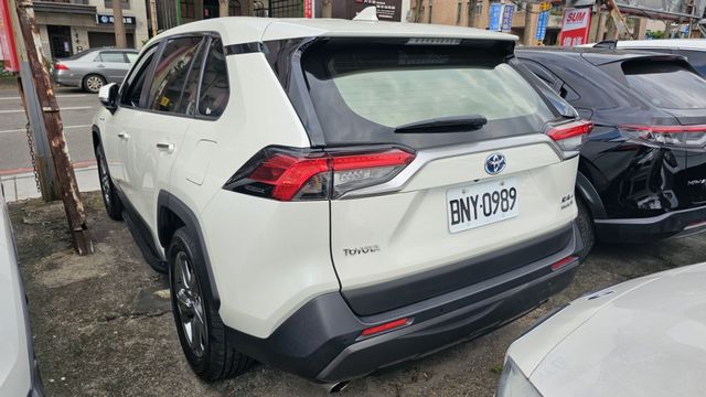 RAV4  第4張相片