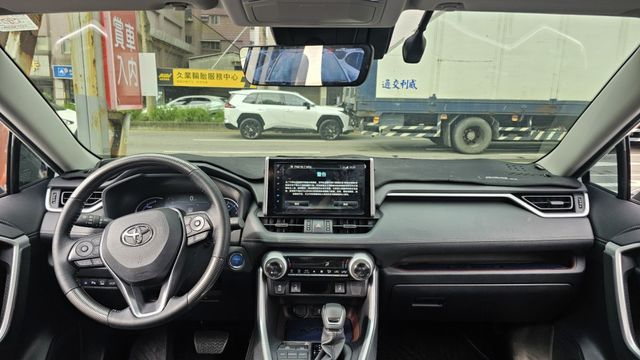 RAV4  第7張相片