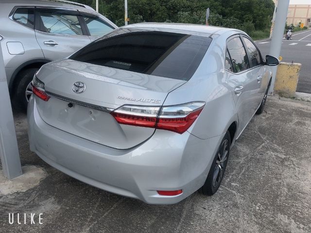 TOYOTA豐田 ALTIS  第2張相片
