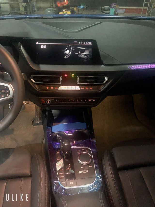 BMW寶馬 M135I  第10張相片