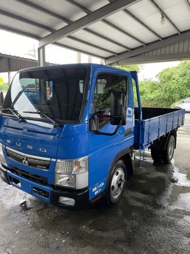 MITSUBISHI三菱 CANTER  第10張相片
