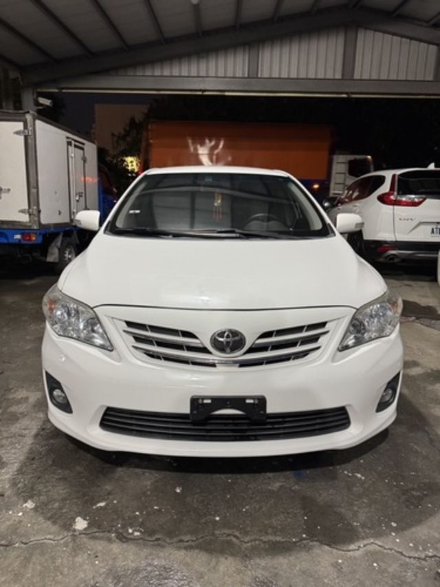 TOYOTA豐田 ALTIS  第3張相片
