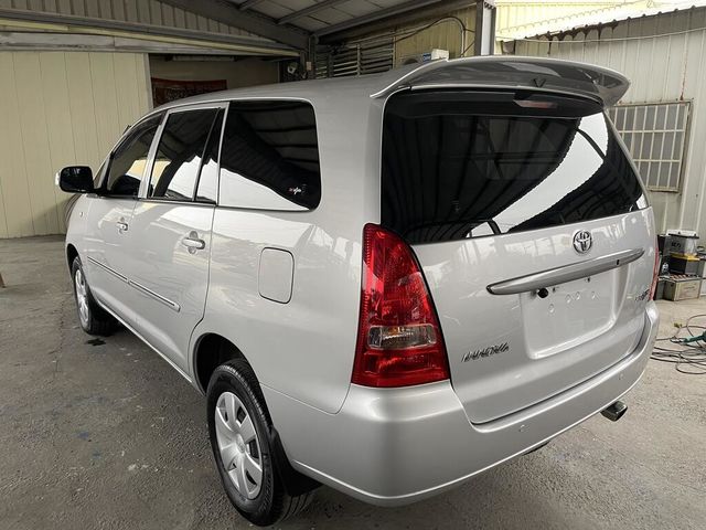 TOYOTA豐田 INNOVA  第9張相片