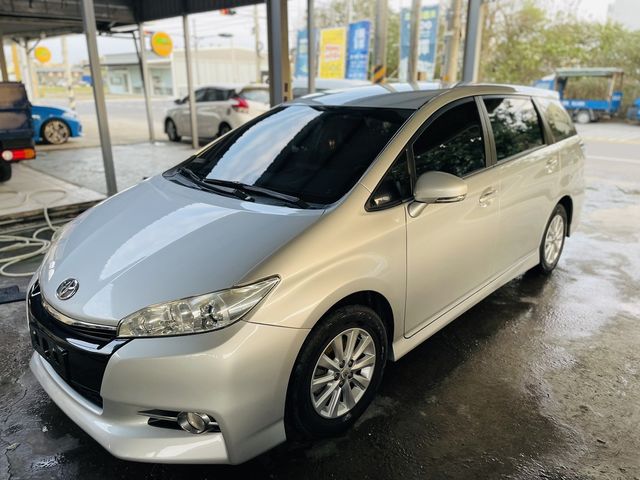 TOYOTA豐田 WISH  第1張相片