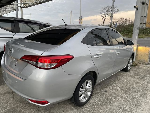 TOYOTA豐田 VIOS  第2張相片