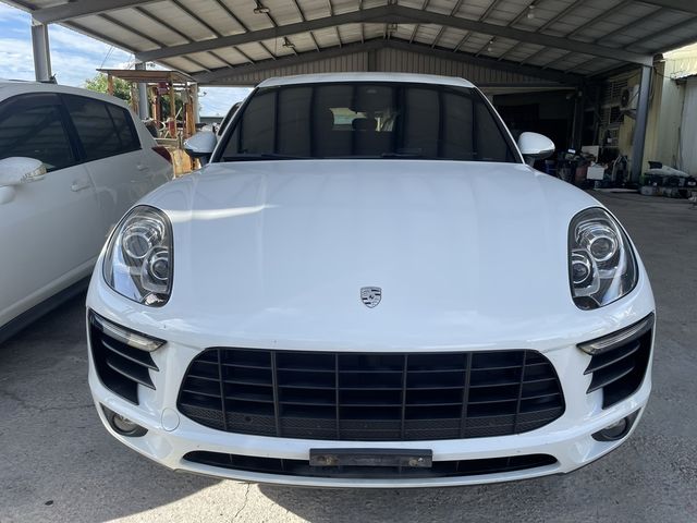PORSCHE保時捷 MACAN  第3張相片