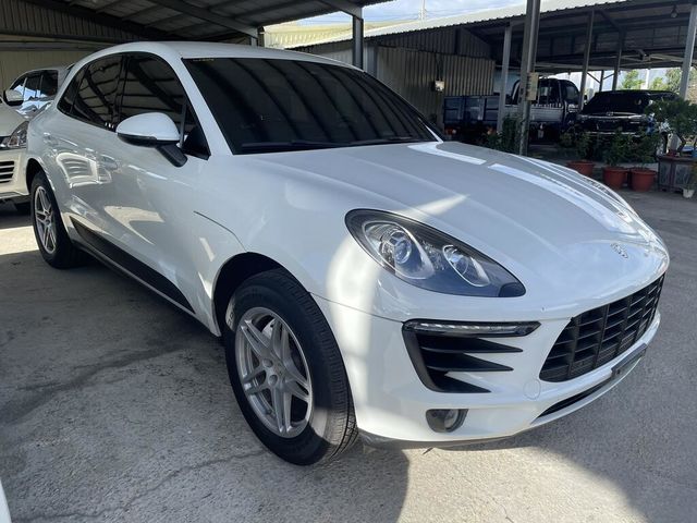 PORSCHE保時捷 MACAN  第8張相片