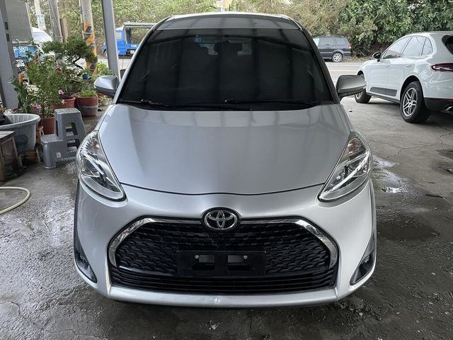TOYOTA豐田 SIENTA  第3張相片