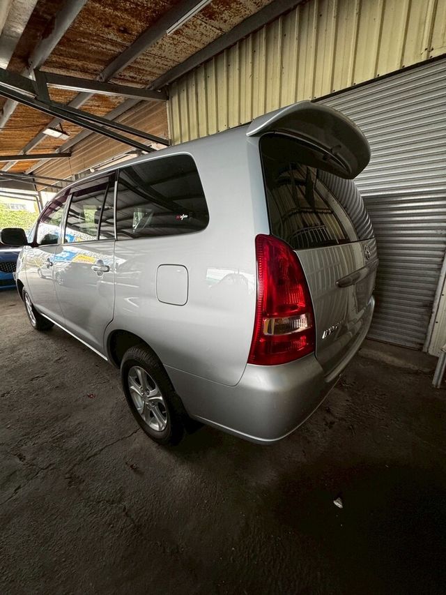 TOYOTA豐田 INNOVA  第2張相片