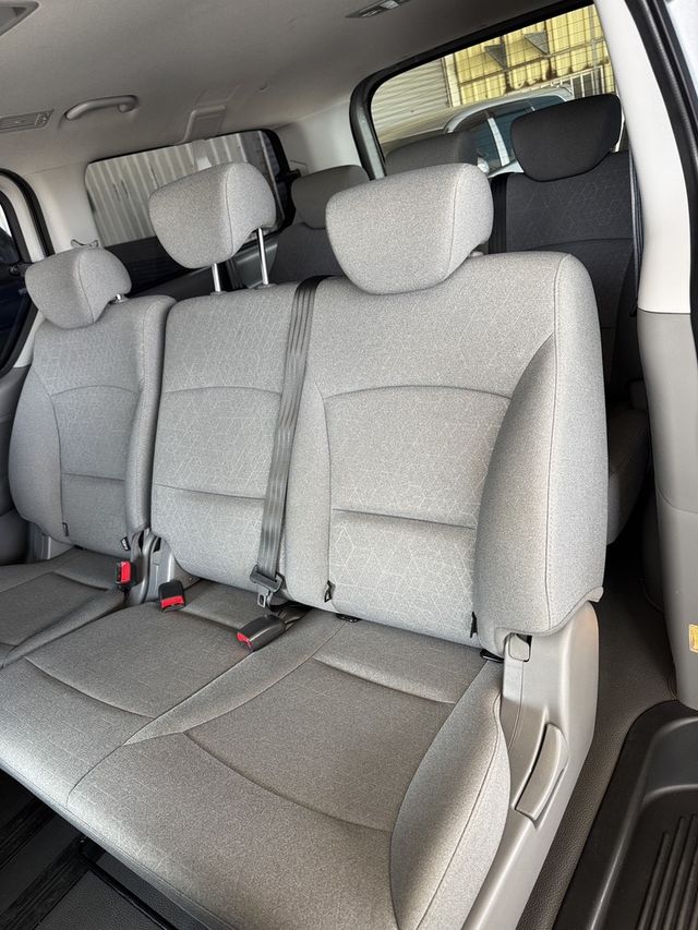 HYUNDAI現代 STAREX  第9張相片