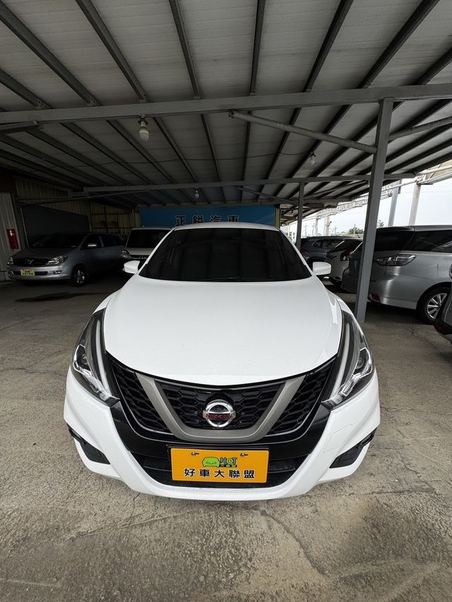 NISSAN日產 TIIDA  第3張相片