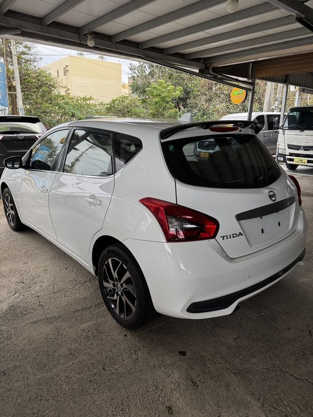 NISSAN日產 TIIDA  第4張相片