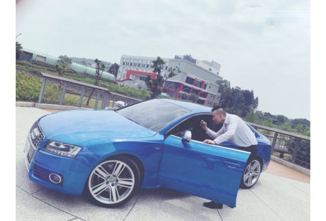 永旭汽車國際商行- 2011 Audi S5 sportback  第6張相片