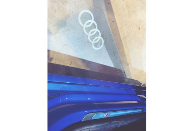 永旭汽車國際商行- 2011 Audi S5 sportback  第8張相片