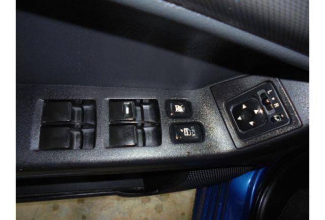 Mitsubishi FORTIS  第7張相片
