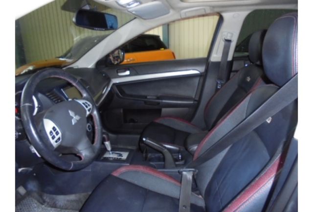 Mitsubishi FORTIS  第10張相片