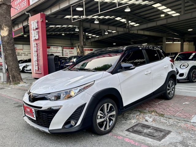 ♞稀有跨界休旅小鴨 豪華版♞里程保證僅跑1.9萬公里♞ 車道偏離警示+AEB自動煞停+IKEY免鑰匙+♞認證車可全貸♞  第1張相片
