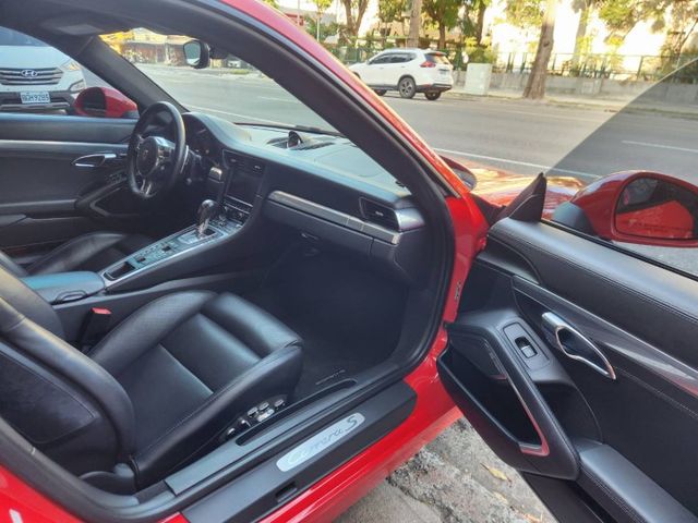 Carrera S 3.8NA 全車100%原版件.零事故.無瑕疵 新車至今全程保時捷原廠保養 全車選配超過200萬  第9張相片