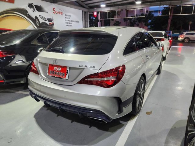 ♞Shooting Brake AMG CLA45 4MATIC 里程僅跑6萬公里♞動力配置亦有最大輸出高達381hp♞  第3張相片
