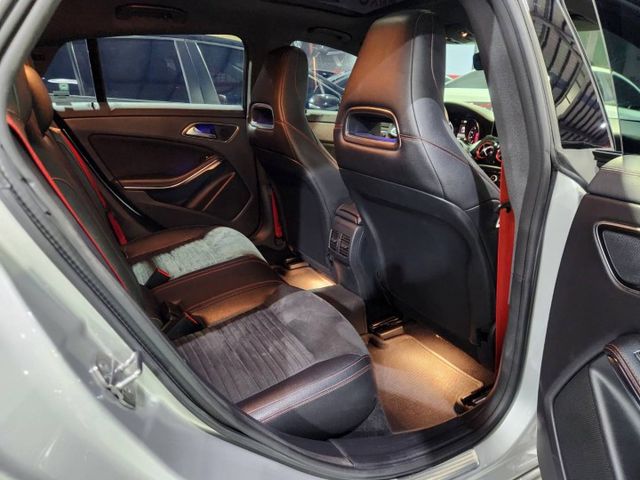 ♞Shooting Brake AMG CLA45 4MATIC 里程僅跑6萬公里♞動力配置亦有最大輸出高達381hp♞  第10張相片