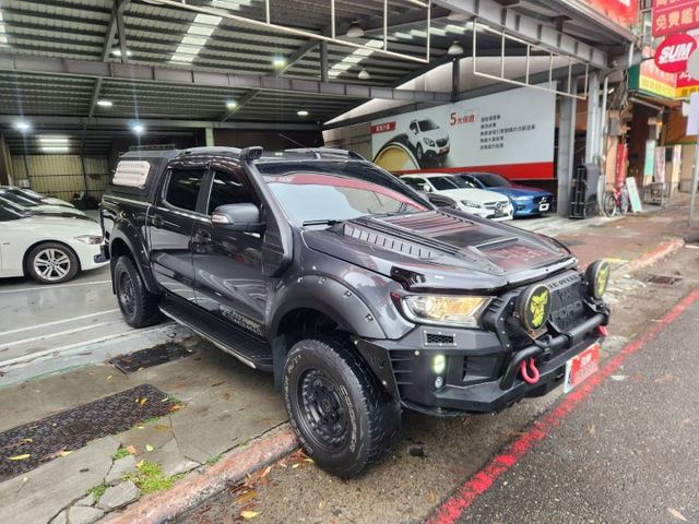 ♞Ranger 4x4 3.2柴油 里程僅跑5.6萬公里♞車主20幾萬改裝 輪框寬體+後廂+防撞桿+探照燈+底盤+導航♞  第2張相片