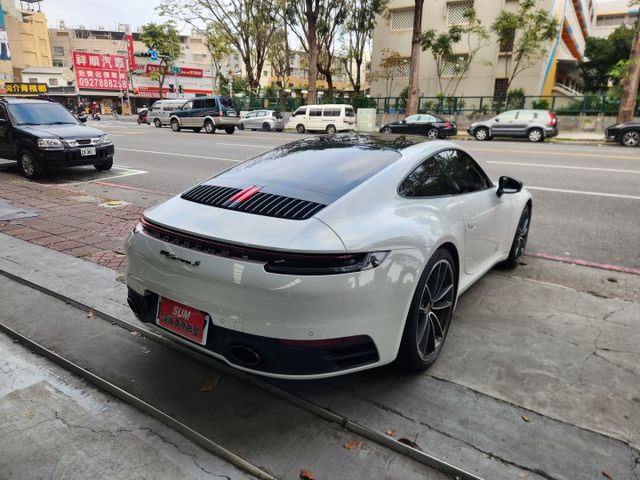 代友出售  2020年3月出廠 總代理    2020 Porsche 911 Carrera S Coupe  第4張相片
