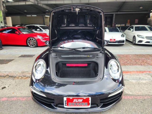 Porsche 911 Carrera 2016款 2016款 Brack Edition 黑色  第18張相片
