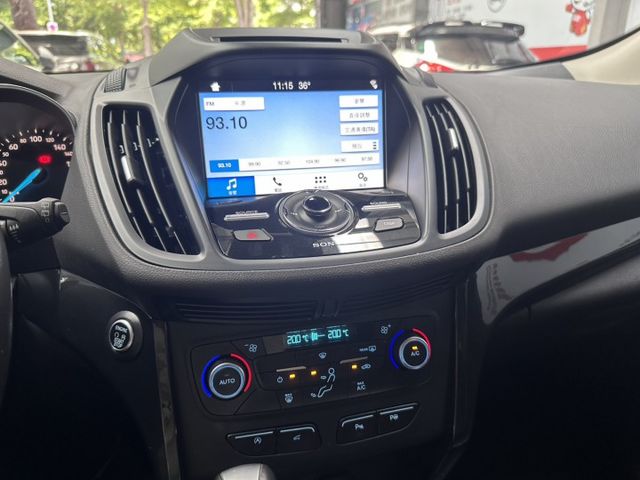 ♞ 245旗艦版 里程實跑10萬公里 ♞ACC主動式跟車+IKEY免鑰匙+駕駛座電動調整+電動尾門+車前雷達+換檔撥片♞  第14張相片