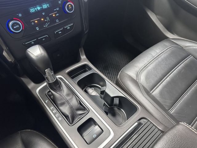 ♞ 245旗艦版 里程實跑10萬公里 ♞ACC主動式跟車+IKEY免鑰匙+駕駛座電動調整+電動尾門+車前雷達+換檔撥片♞  第15張相片