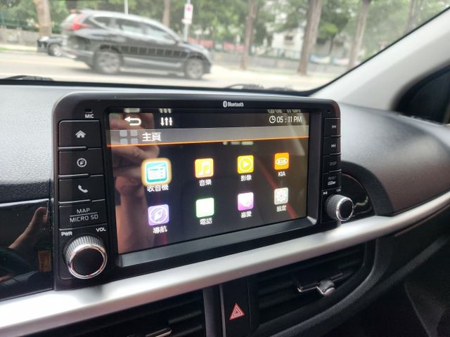 ♞GT-Line 頂級旗艦版♞原鈑件零事故 里程僅跑4萬多公里♞1.2升引擎超低稅金+超省油耗  第13張相片