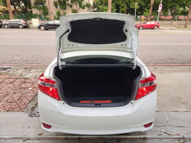 ♞Vios雅緻版 最佳代步車首選♞里程保證實跑7.2萬公里♞認證車可全貸♞  第5張相片