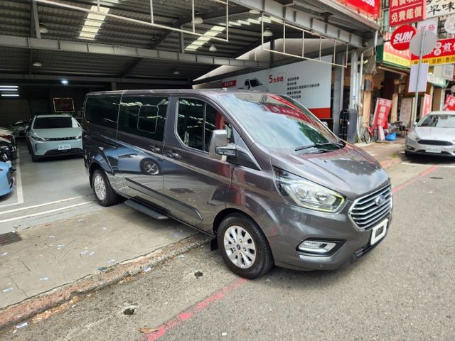 ♞市場稀少低里程+長軸9人座大休旅 ♞里程保證實跑6萬公里♞省油好開大空間  第2張相片