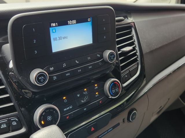 ♞市場稀少低里程+長軸9人座大休旅 ♞里程保證實跑6萬公里♞省油好開大空間  第11張相片