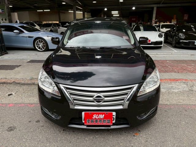 ♞豪華版+i-Key啟動.摸門♞安卓多媒體主機♞原鈑件車況極佳♞  第3張相片