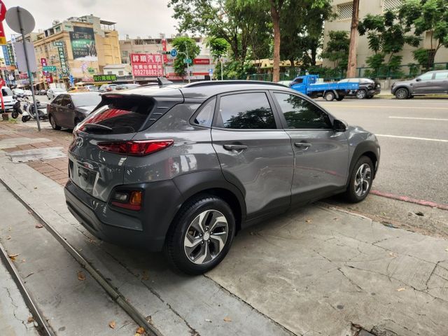 *絕佳的26.71km/L市區油耗水準*全車原鈑件零事故*韓國原裝進口*超高CP值*  第3張相片