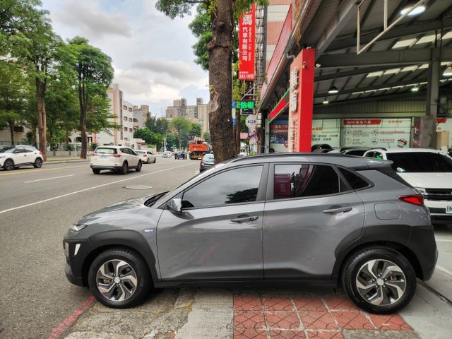 *絕佳的26.71km/L市區油耗水準*全車原鈑件零事故*韓國原裝進口*超高CP值*  第5張相片