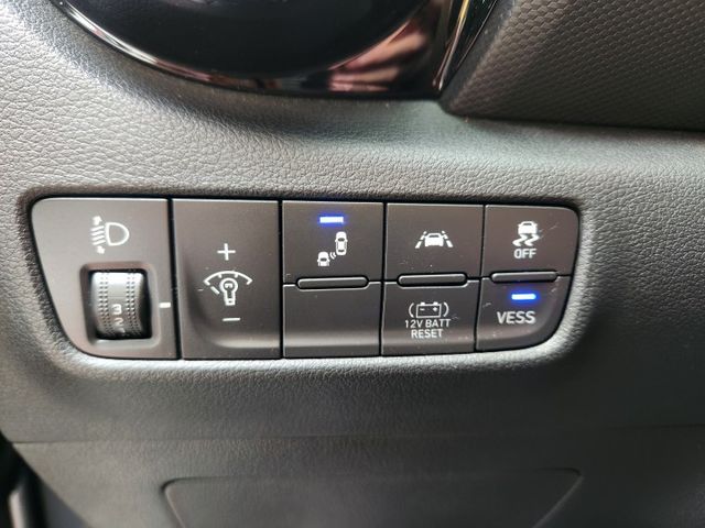 *絕佳的26.71km/L市區油耗水準*全車原鈑件零事故*韓國原裝進口*超高CP值*  第14張相片