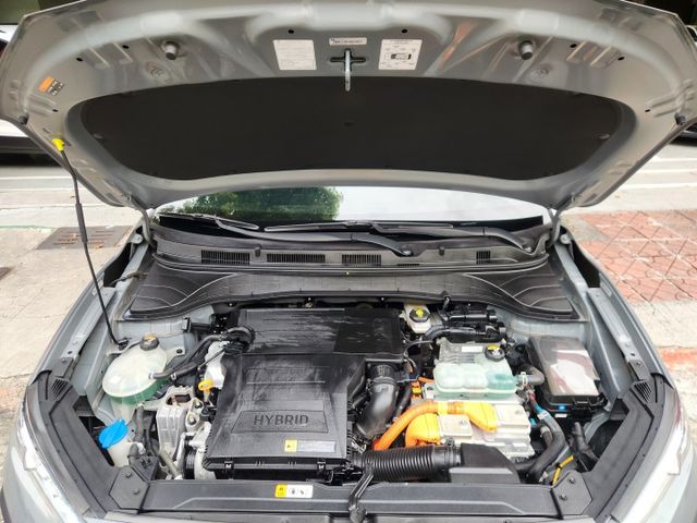 *絕佳的26.71km/L市區油耗水準*全車原鈑件零事故*韓國原裝進口*超高CP值*  第19張相片