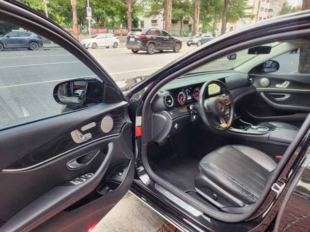 *小改款2018年式*新款操控介面*極佳車況*市場新價格  第8張相片