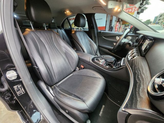 *小改款2018年式*新款操控介面*極佳車況*市場新價格  第12張相片