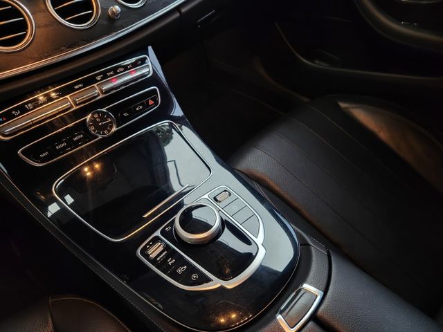 *小改款2018年式*新款操控介面*極佳車況*市場新價格  第14張相片