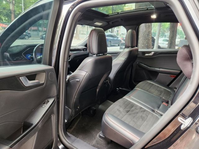 ♞Kuga EcoBoost 250 AWD ST-Line X 最旗艦版本♞實跑9萬公里♞  第11張相片