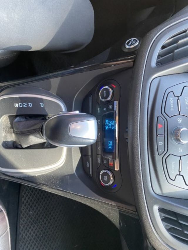 ♞2013 Ford Kuga 2.0旗艦型♞實跑11萬公里♞  第13張相片