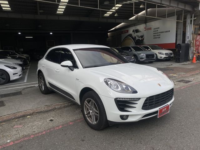 ♞2017 Porsche Macan S Diesel♞總代理♞ 極佳車況 內外氣氛極佳♞ 一手車♞  第2張相片