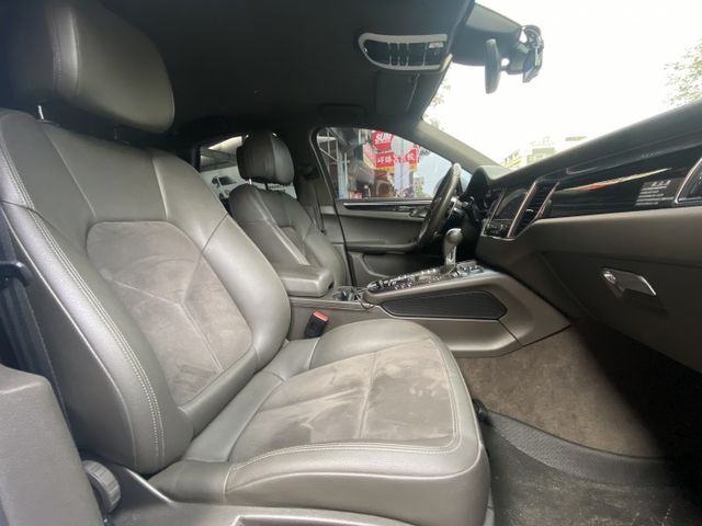♞2017 Porsche Macan S Diesel♞總代理♞ 極佳車況 內外氣氛極佳♞ 一手車♞  第14張相片